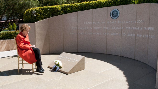 Reagan Memorial_Angu.jpg